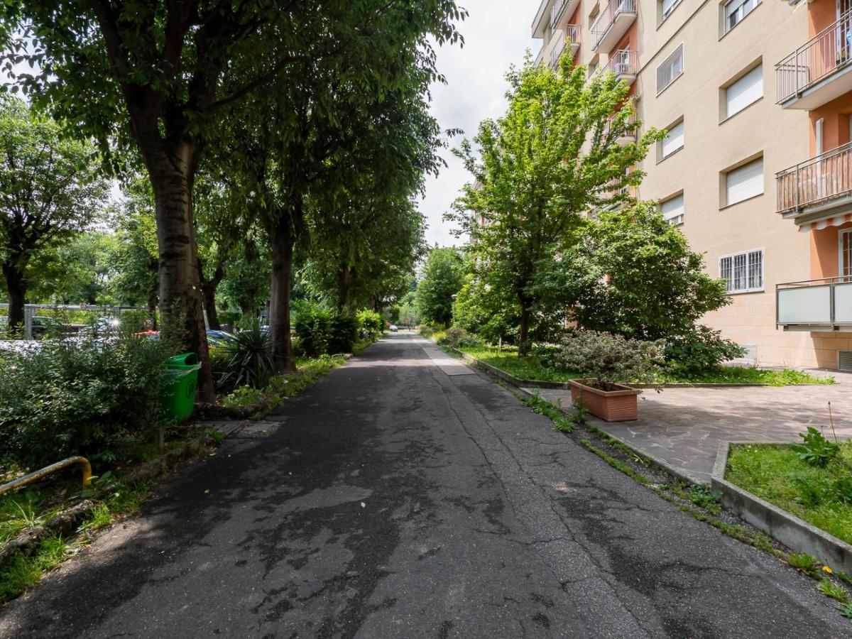 I Host Apartment - Appennini 53 Milano Eksteriør billede