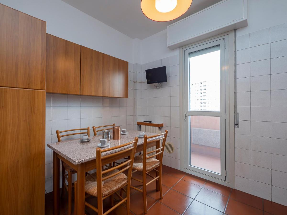 I Host Apartment - Appennini 53 Milano Eksteriør billede