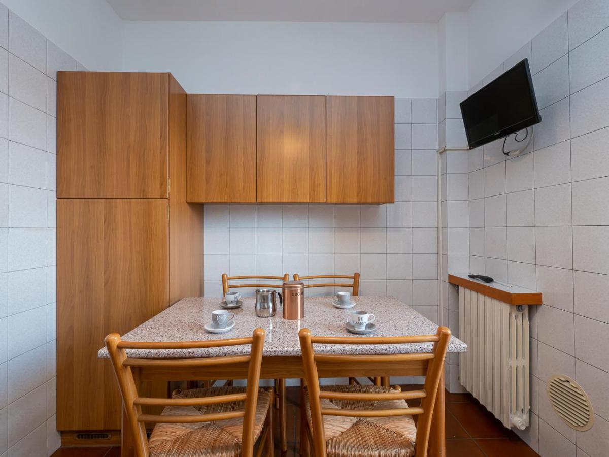 I Host Apartment - Appennini 53 Milano Eksteriør billede