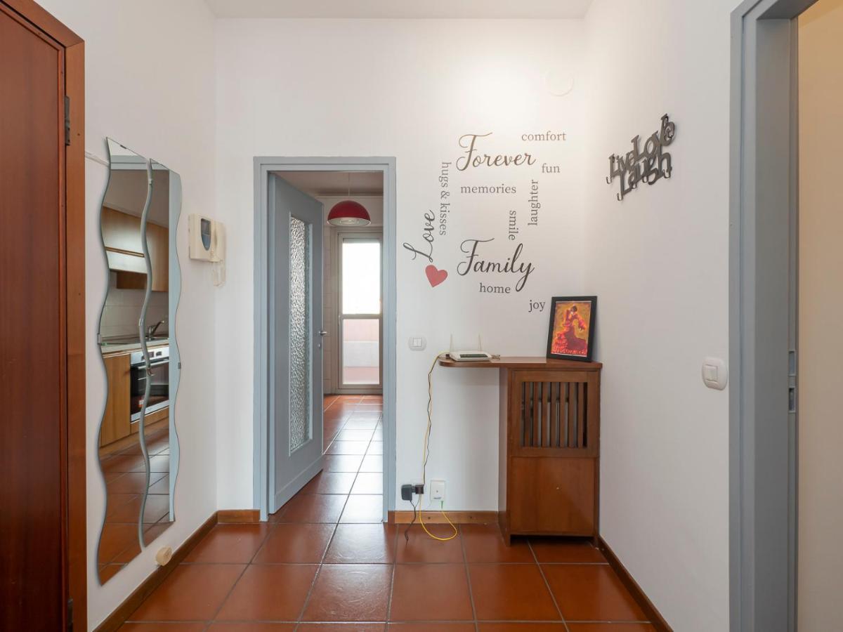 I Host Apartment - Appennini 53 Milano Eksteriør billede